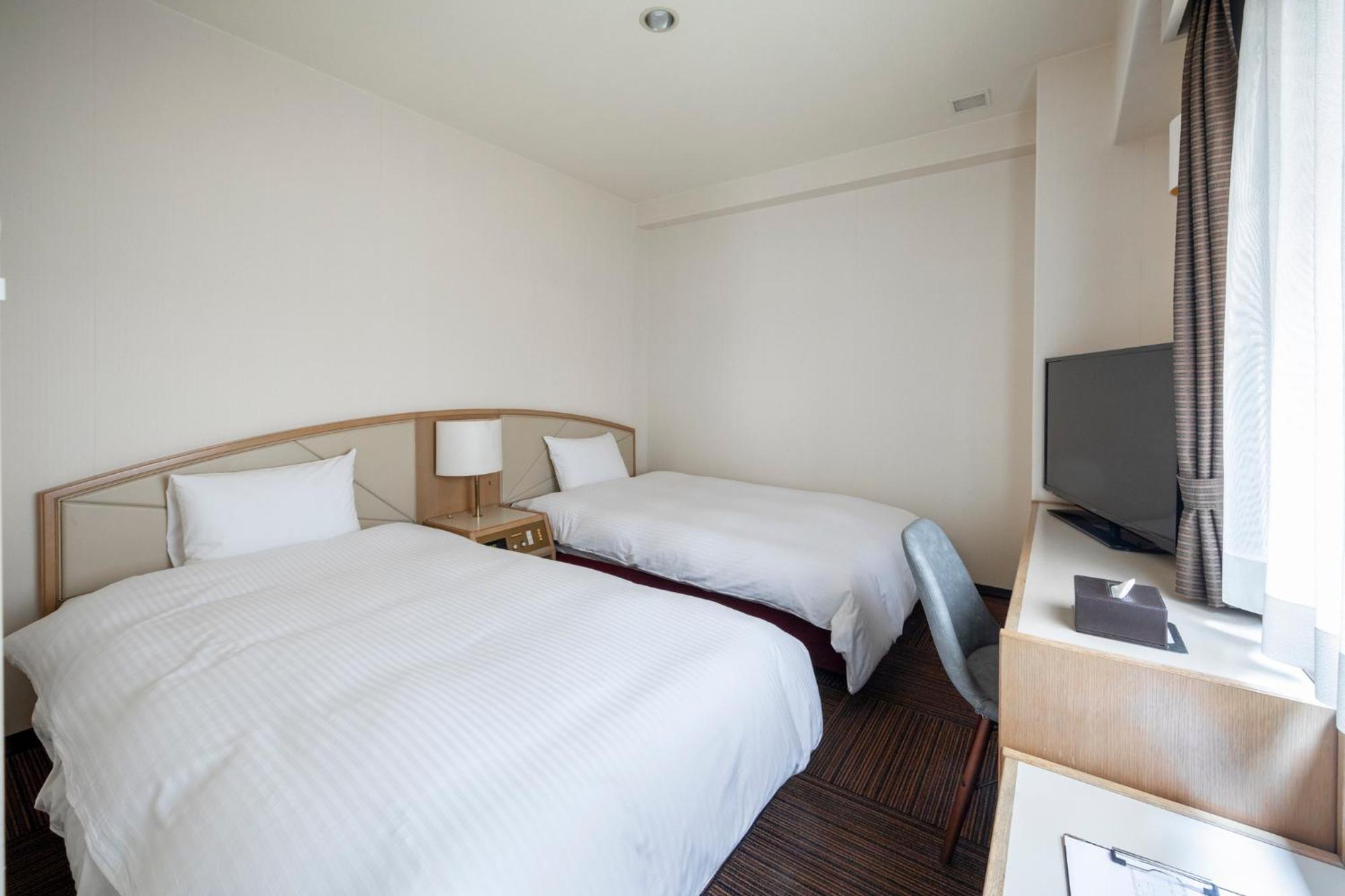 คอร์ทโฮเทล นีงาตะ Hotel ภายนอก รูปภาพ