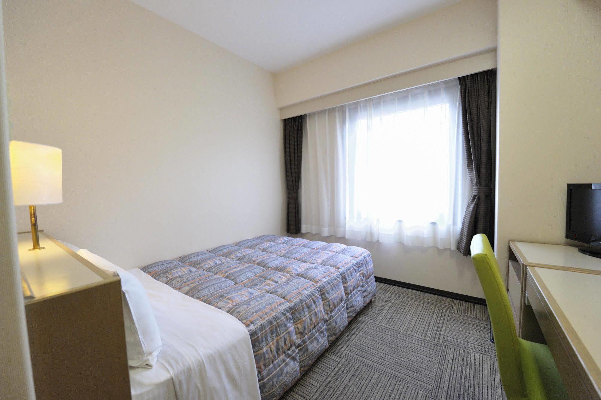 คอร์ทโฮเทล นีงาตะ Hotel ภายนอก รูปภาพ