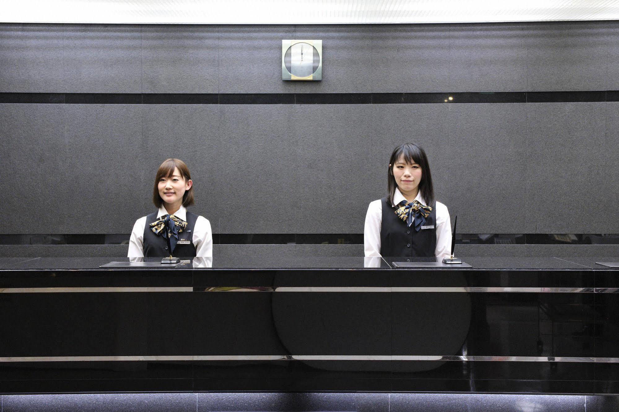 คอร์ทโฮเทล นีงาตะ Hotel ภายนอก รูปภาพ